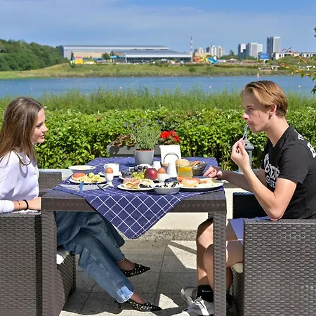 Hp Park Malta Готель Познань