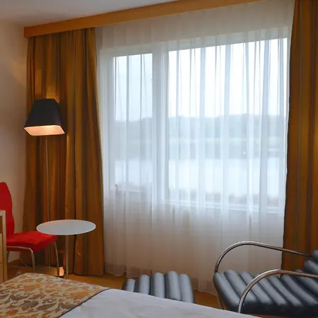 Hp Park Malta 3* Познань